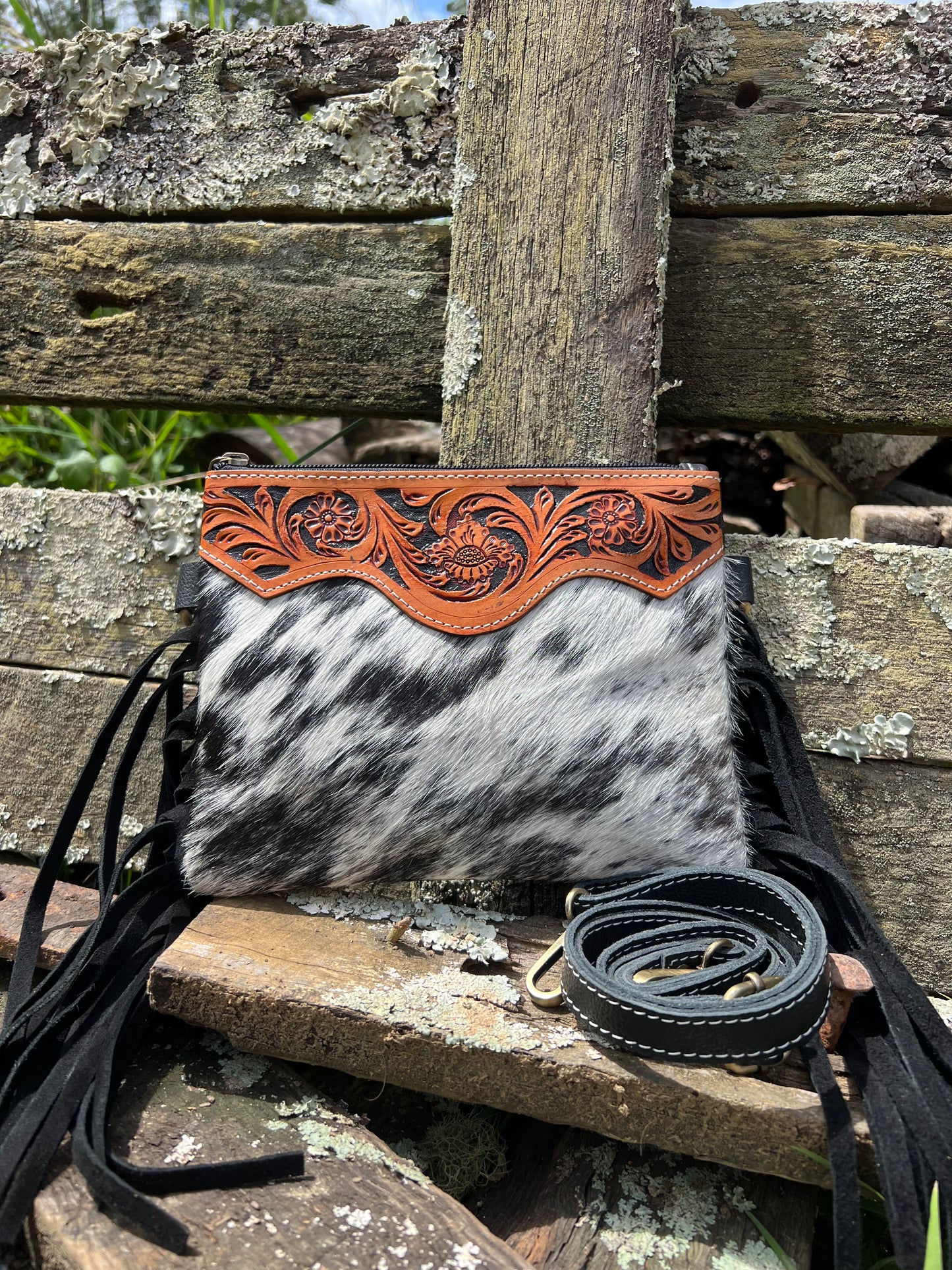 Emerson Cowhide Crossbody 003